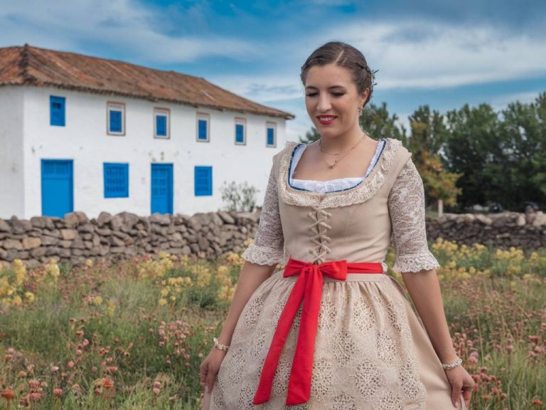 El papel de la mujer en la historia y la cultura española a lo largo de los siglos