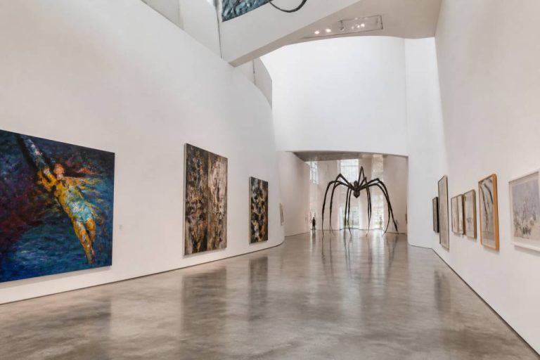 Art in Bilbao: guía de galerías, museos y arte contemporáneo en la ciudad