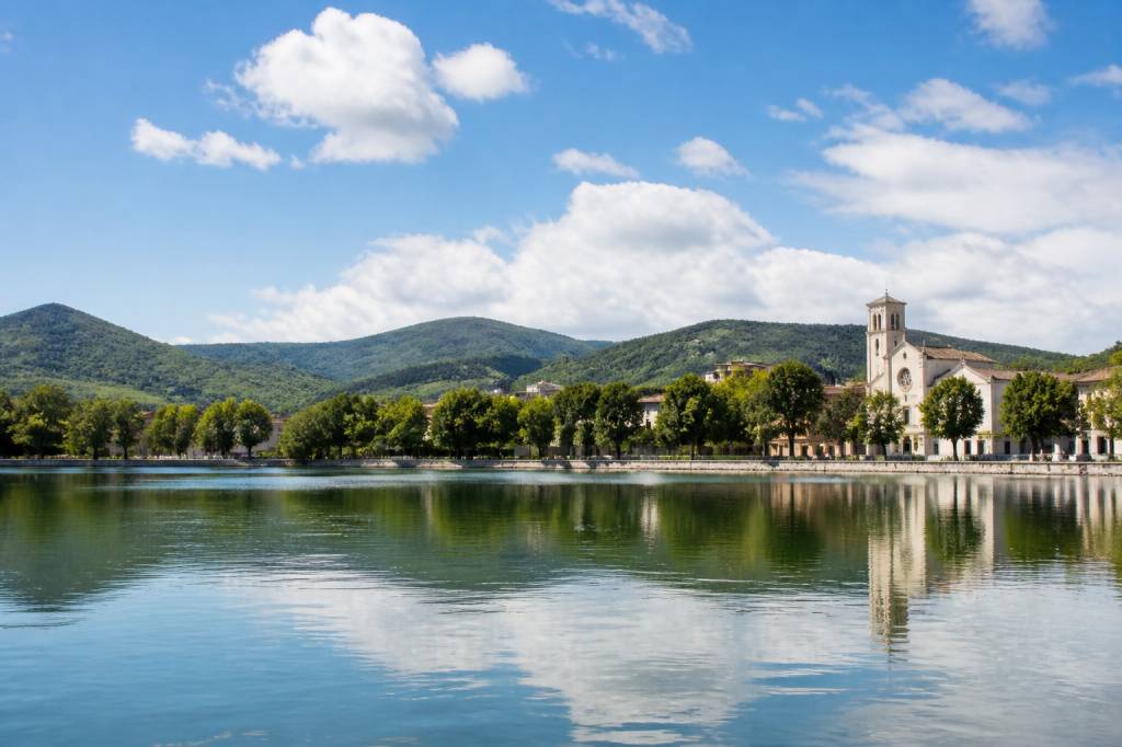 Banyoles Spain: guía completa de cultura, historia y gastronomía